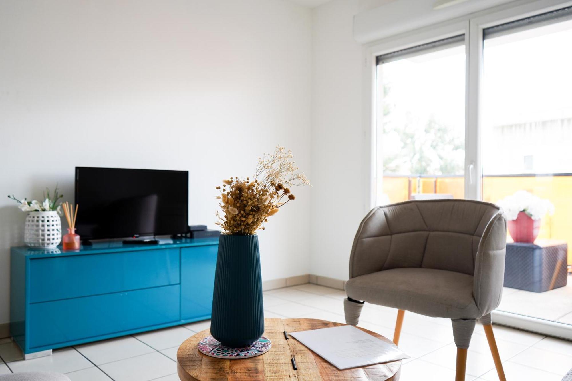 פרפיניין Bel Appartement Climatise & Parking מראה חיצוני תמונה