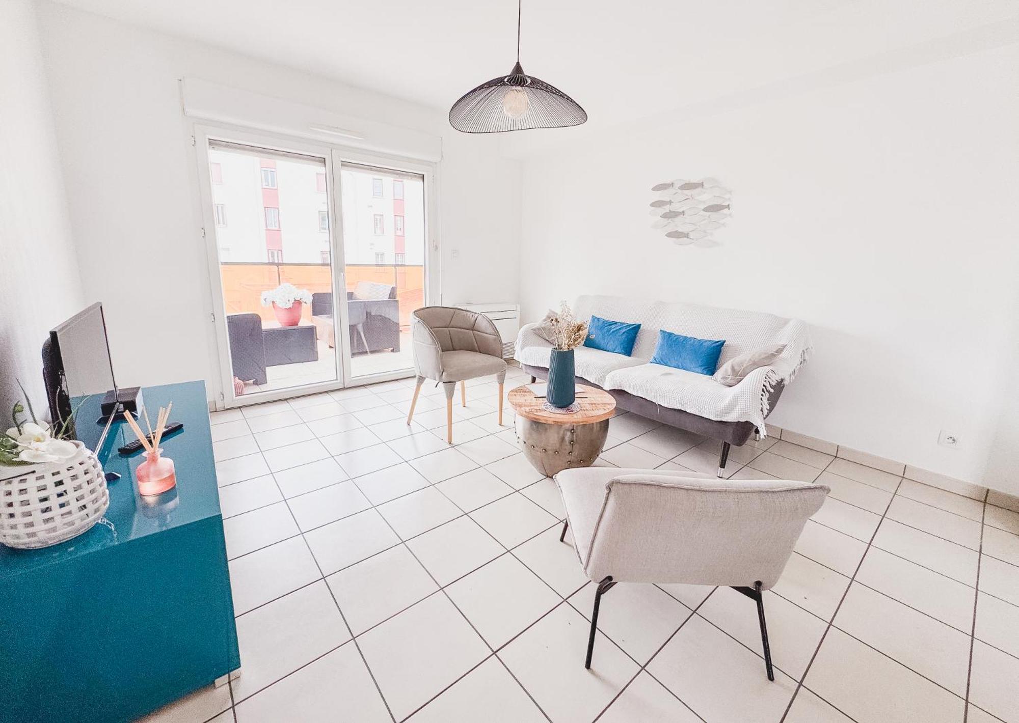 פרפיניין Bel Appartement Climatise & Parking מראה חיצוני תמונה