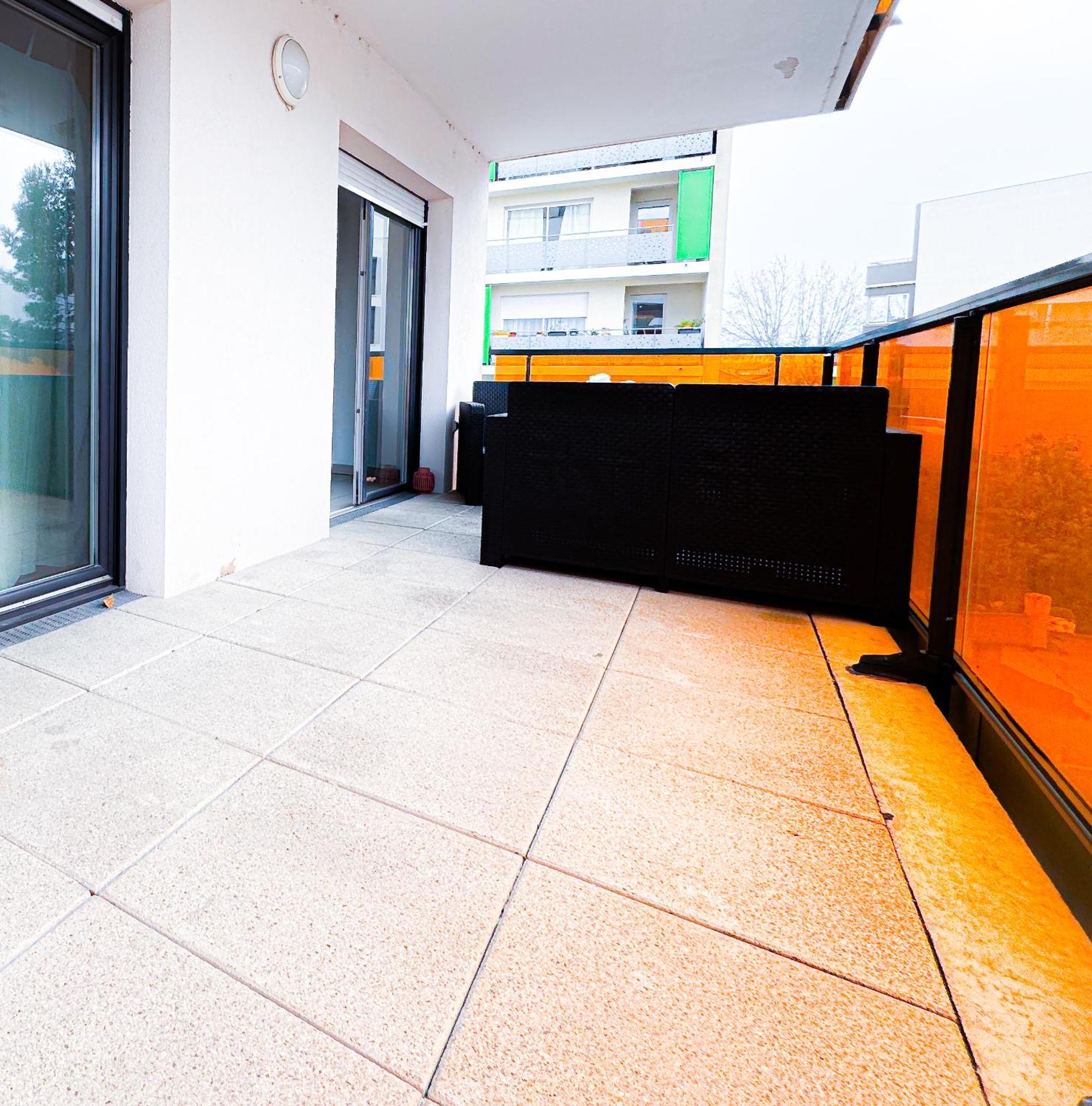 פרפיניין Bel Appartement Climatise & Parking מראה חיצוני תמונה