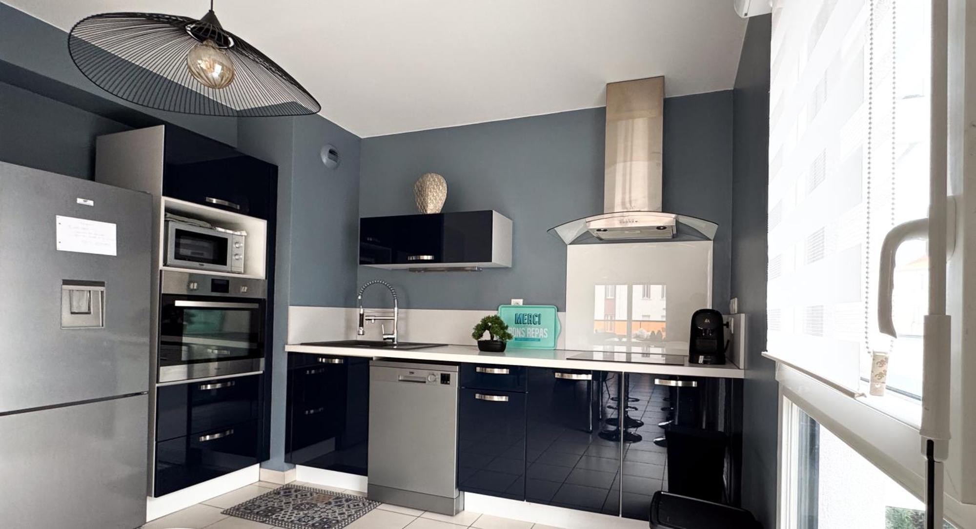 פרפיניין Bel Appartement Climatise & Parking מראה חיצוני תמונה