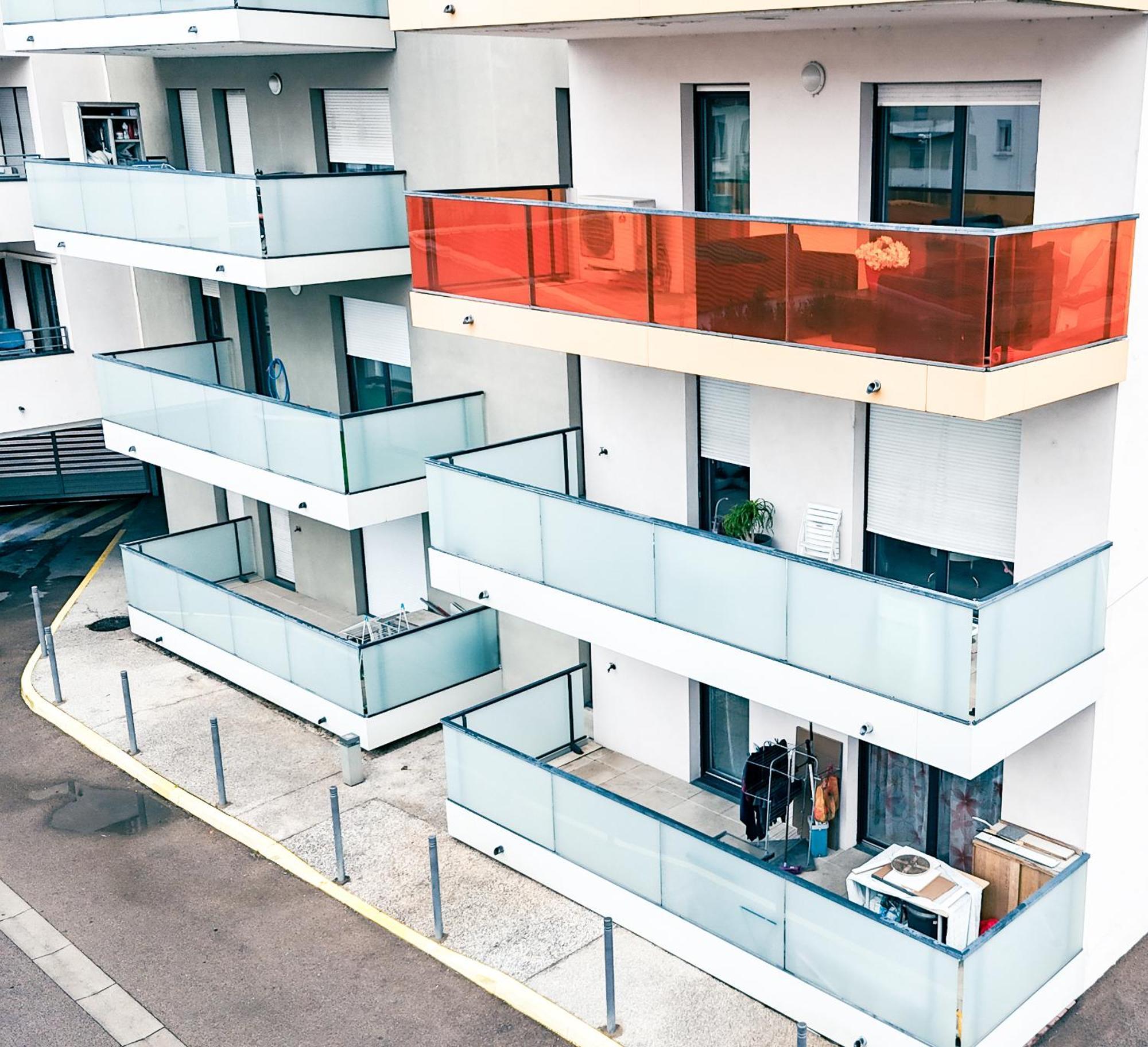 פרפיניין Bel Appartement Climatise & Parking מראה חיצוני תמונה